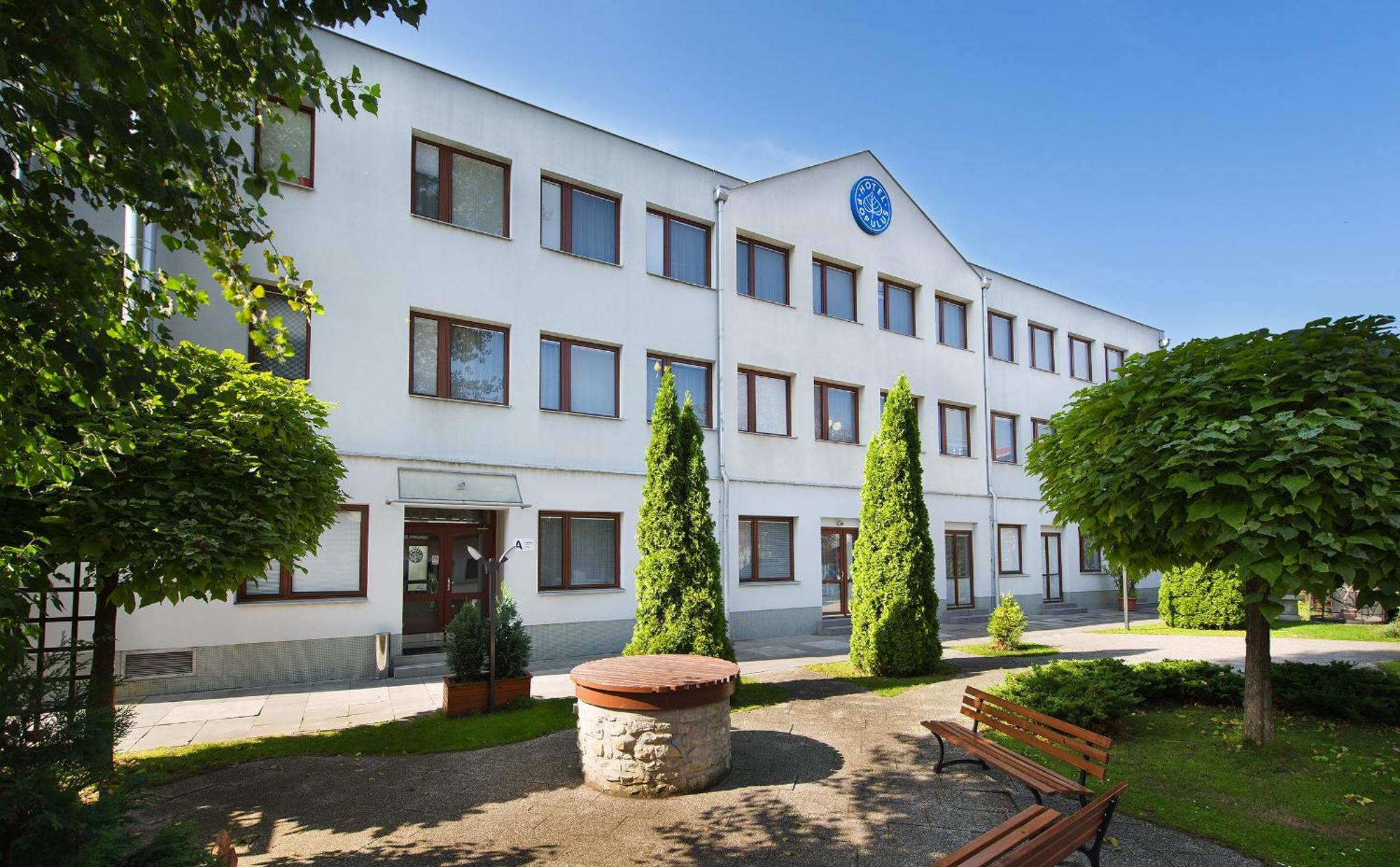 Ea Hotel Populus — Fotky 1